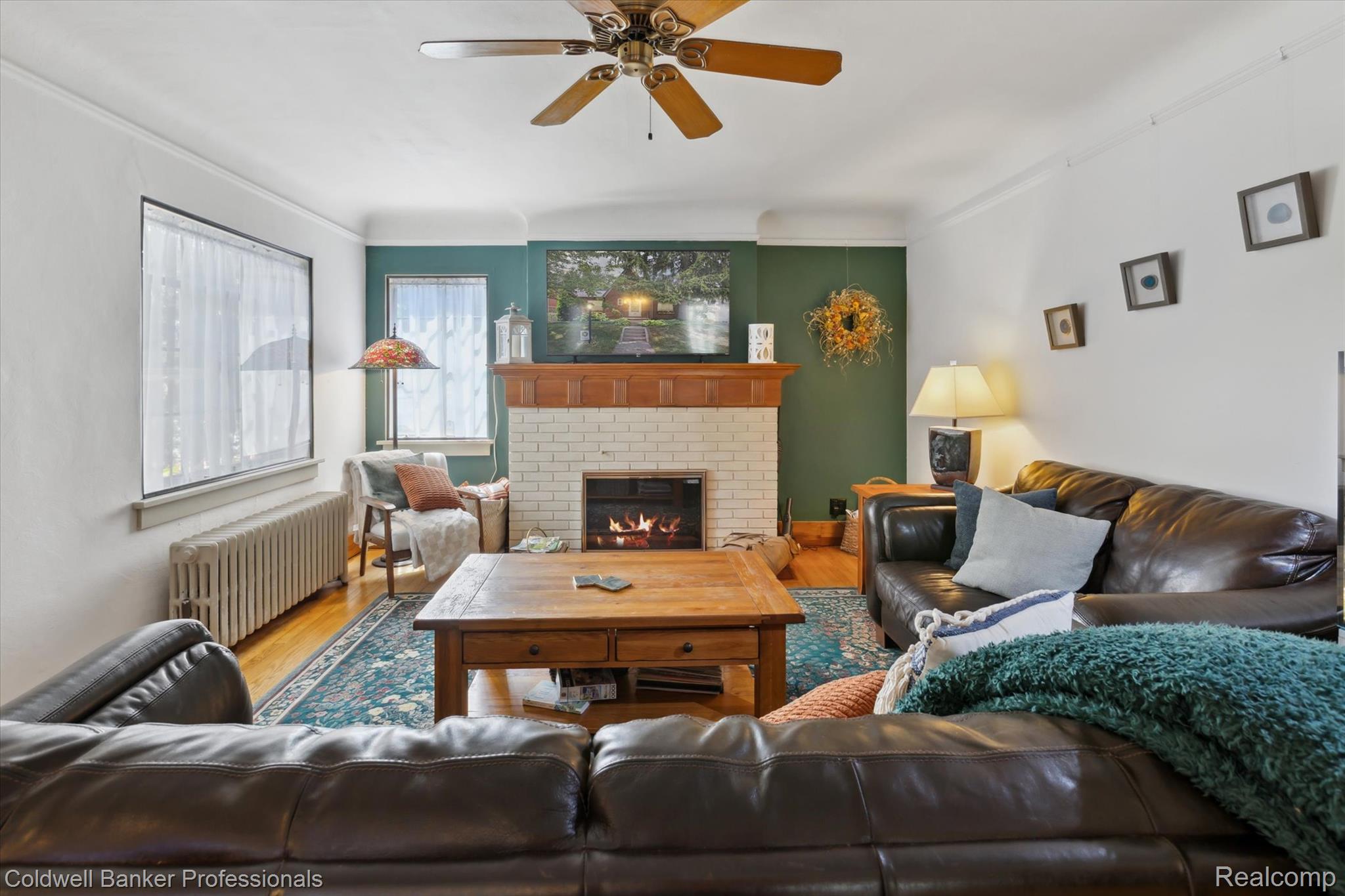 2207 Delaware Boulevard