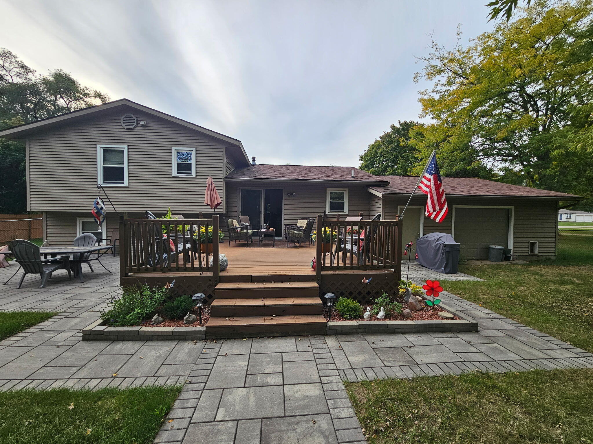 6130 Belshire Avenue NE