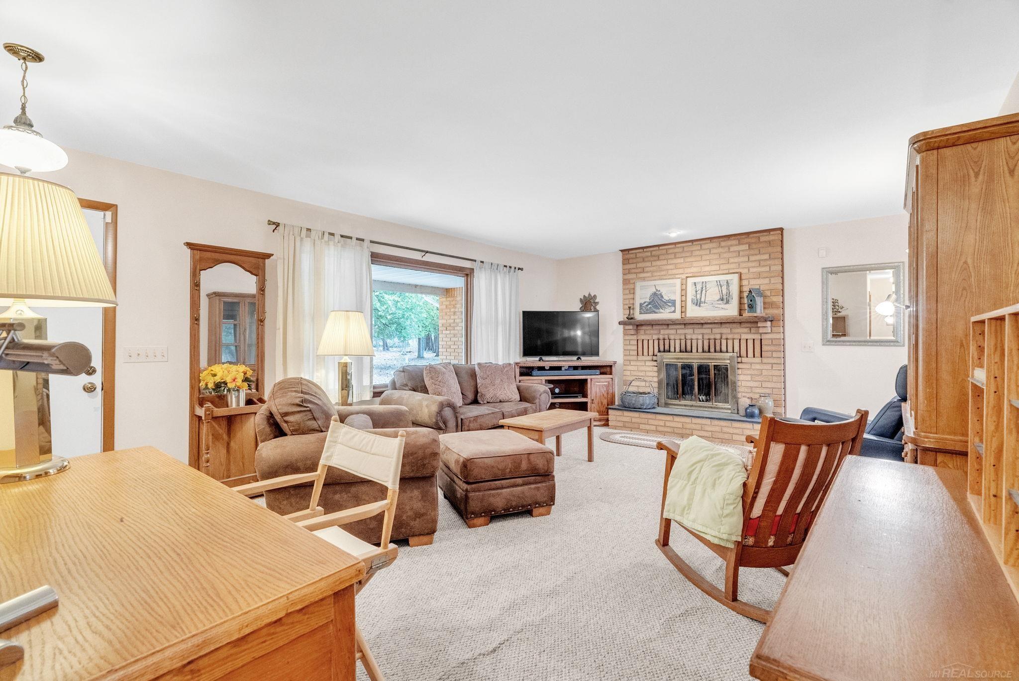 3455 Lakeshore Road