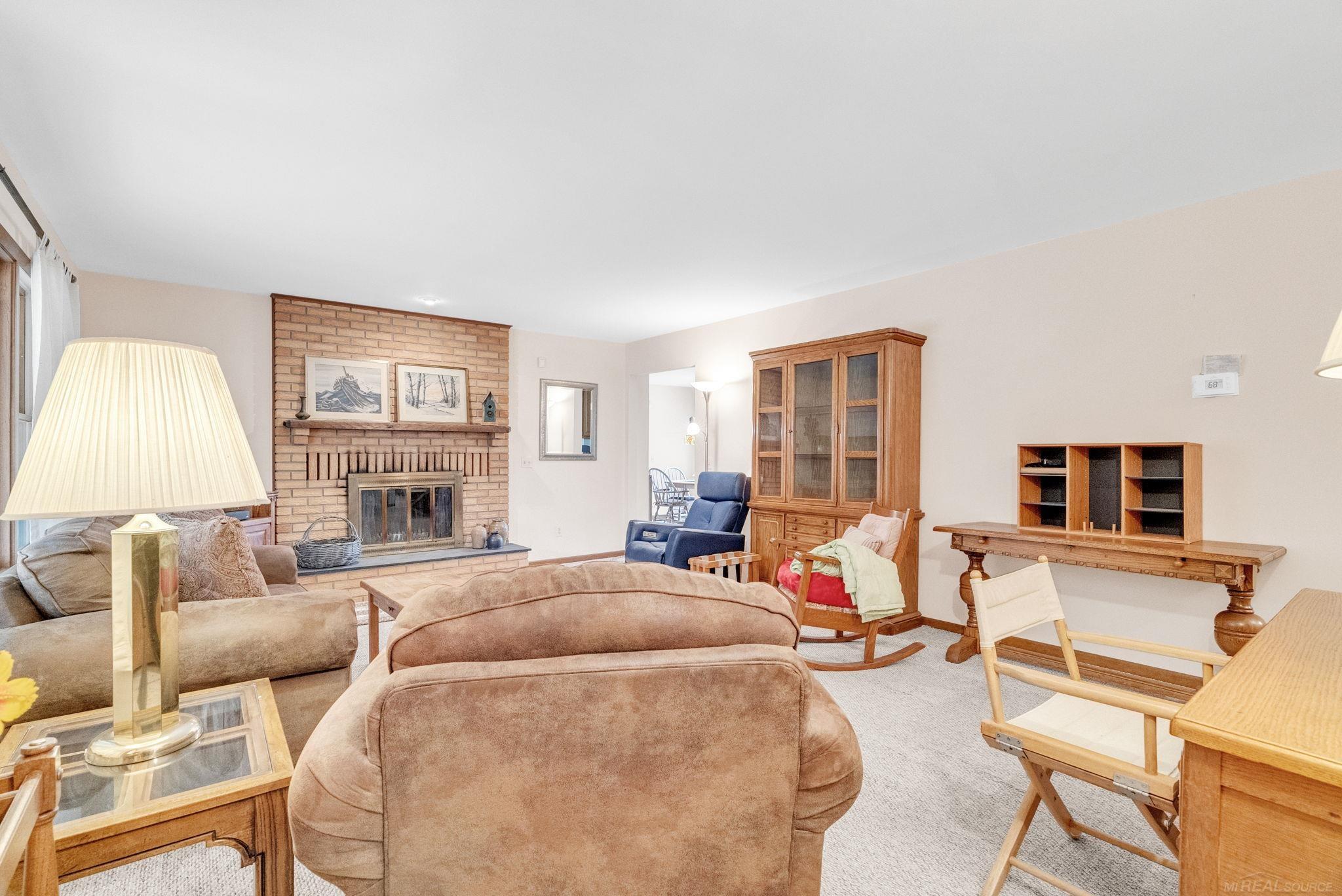 3455 Lakeshore Road
