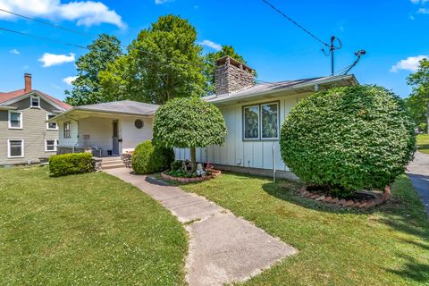 Tiny photo for 207 Maumee Street, Jonesville City, MI 49250 (MLS # 53026006006)