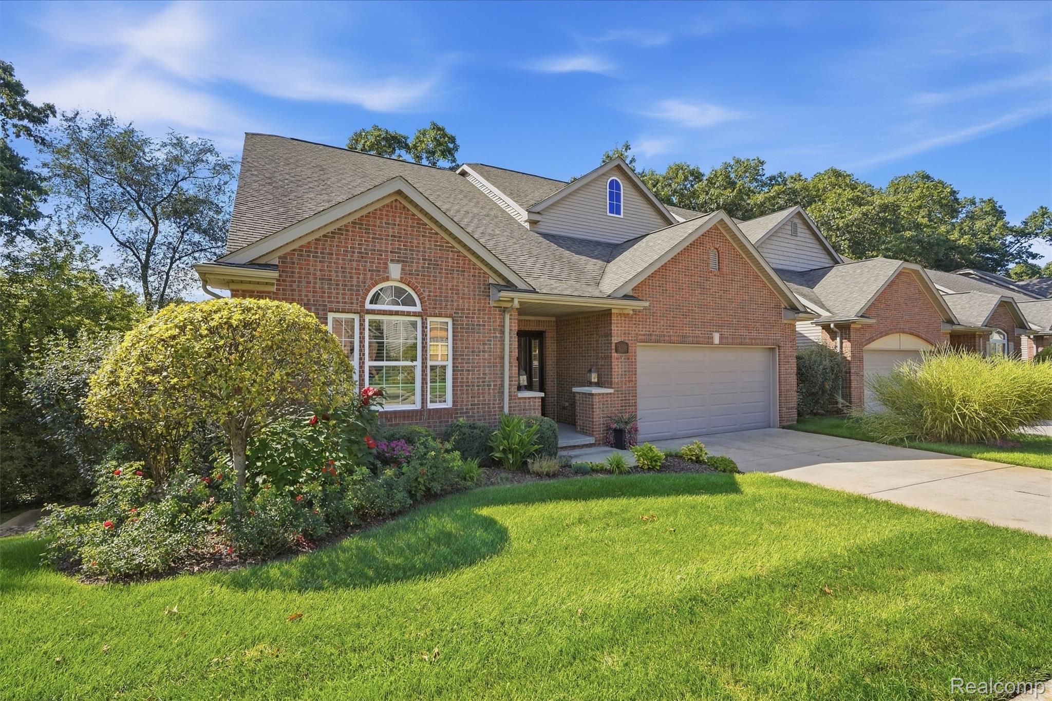 4622 Spring Mountain Drive