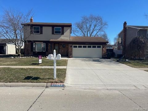 22043 Hillcrest Court Woodhaven City MI 48183