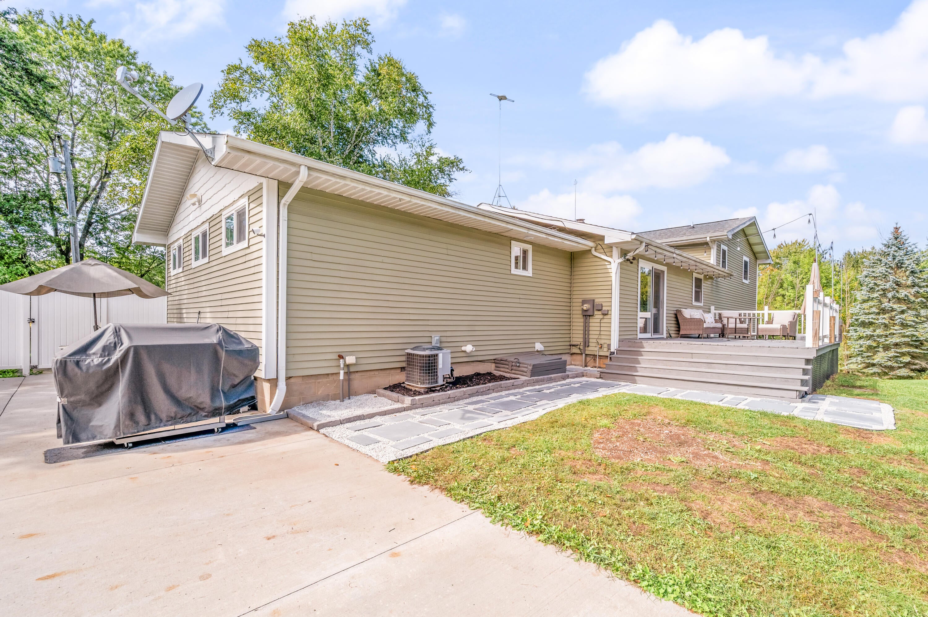 147 S Bamber Road