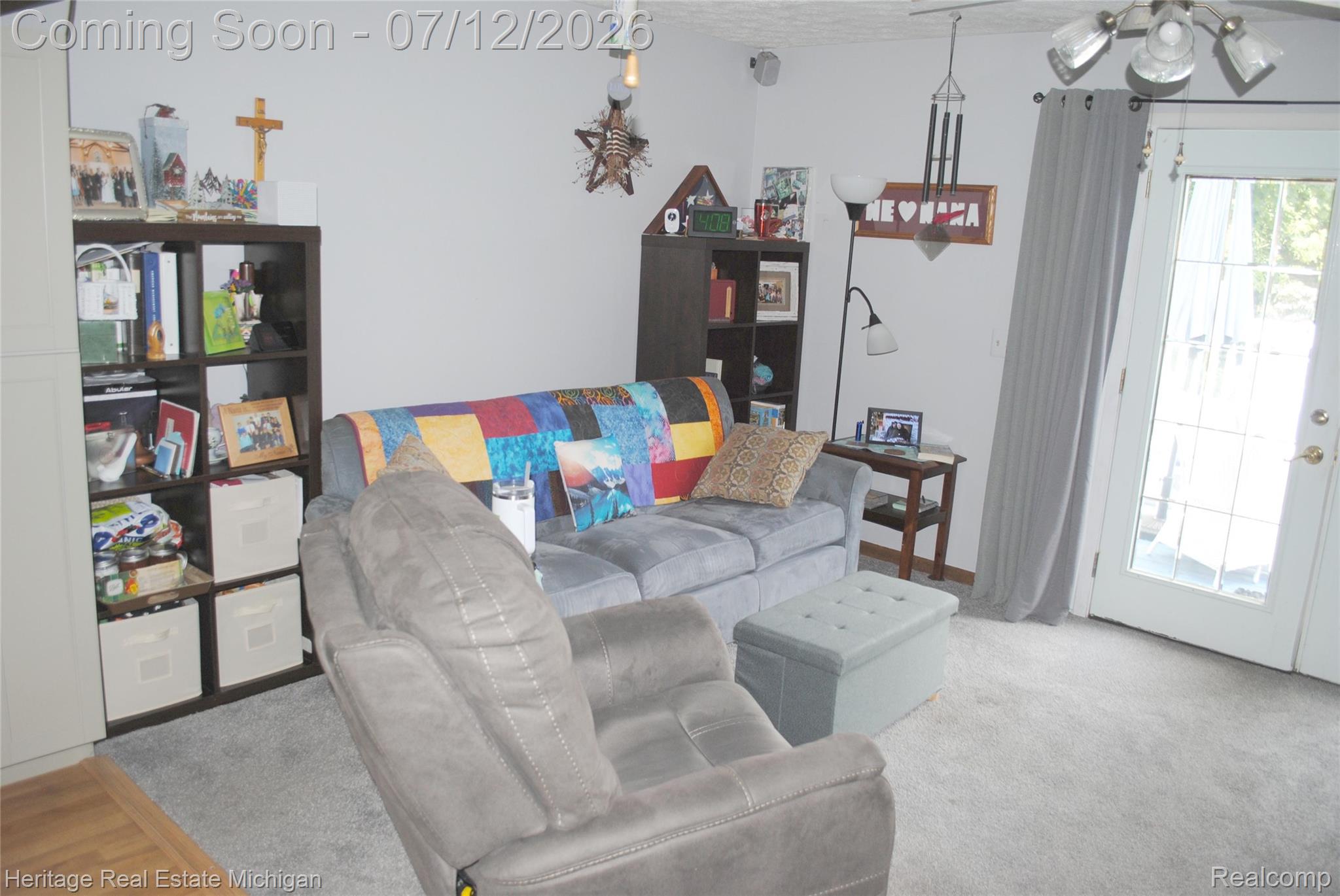 1673 Woodlake Circle Circle