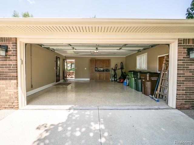 4923 Dusk Drive