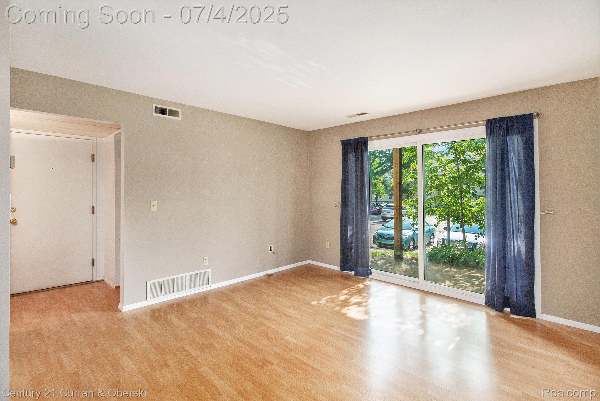 841 Bloomfield Village Boulevard Unit #D