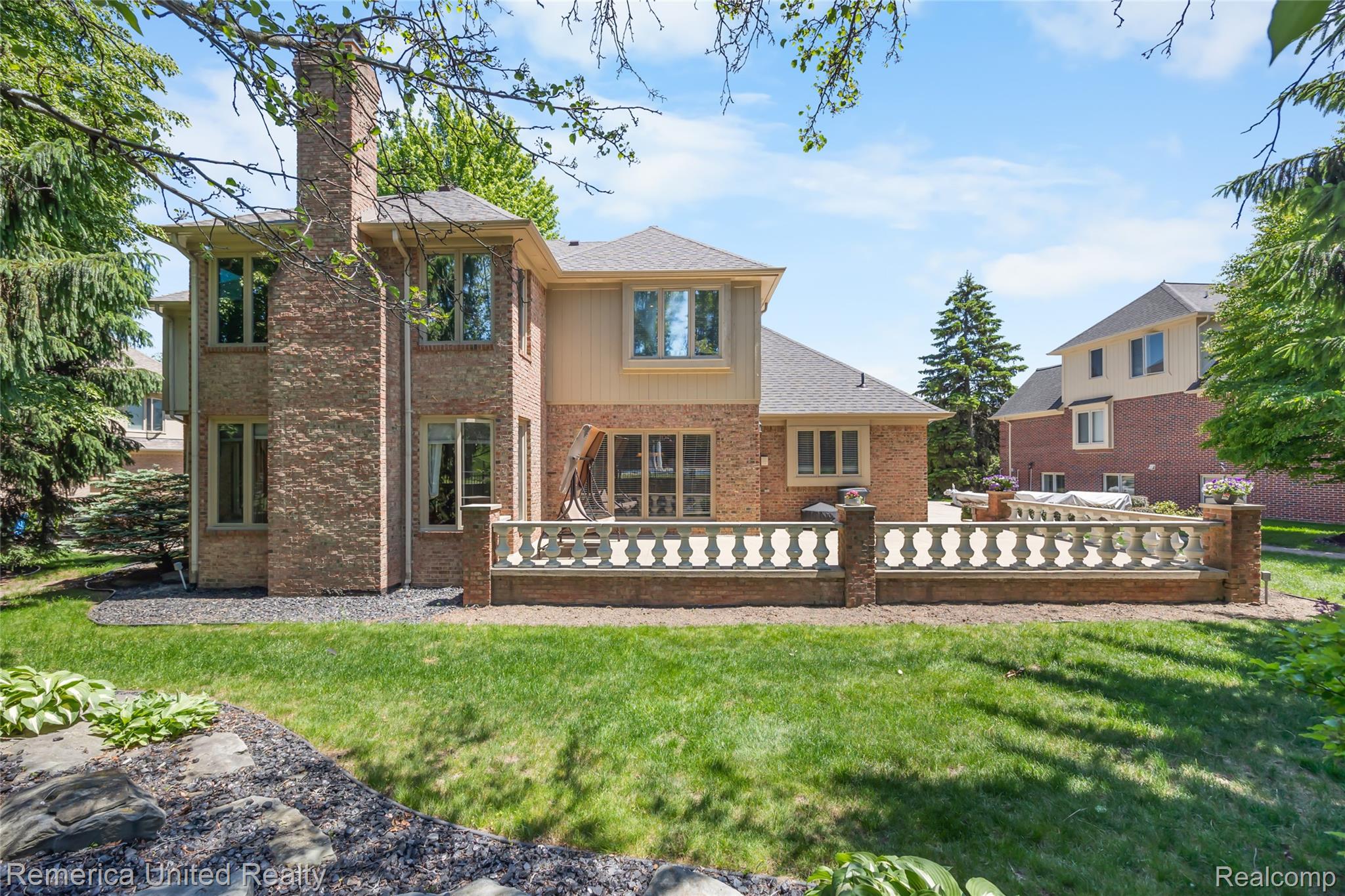 54501 Salem Drive