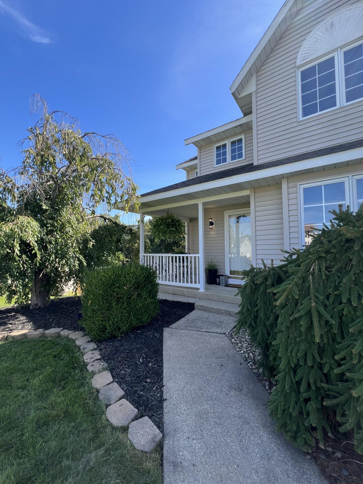 3230 Rollingview Court