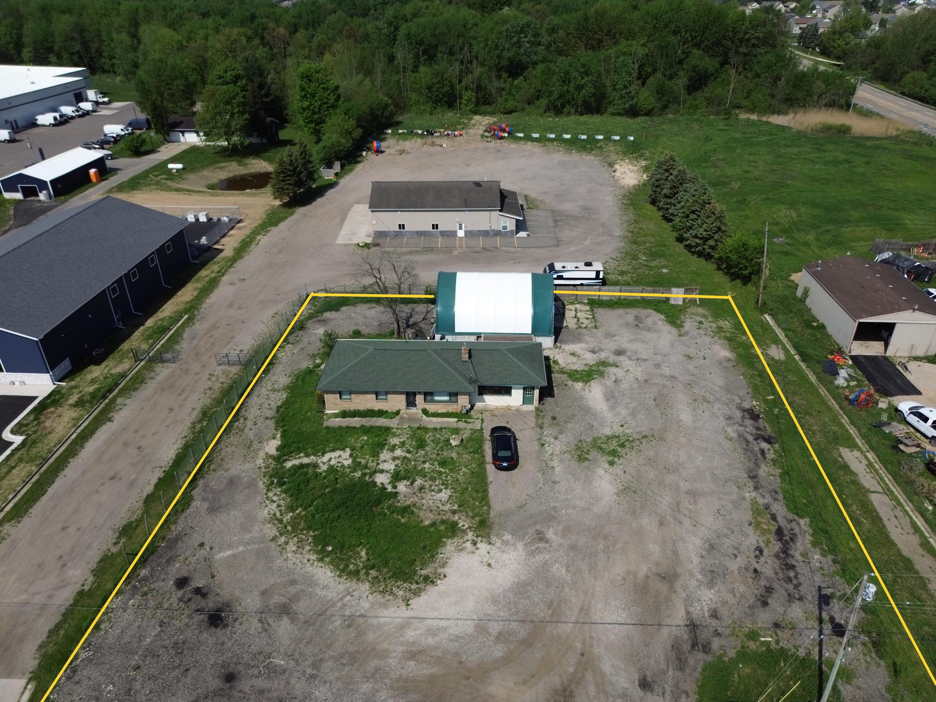 6065 E Paris Avenue SE