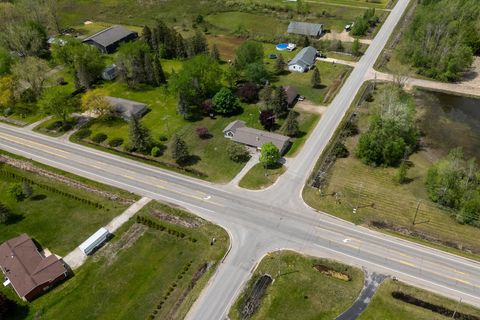Tiny photo for 4506 M-18, Beaverton Township, MI 48612 (MLS # 78080068537)