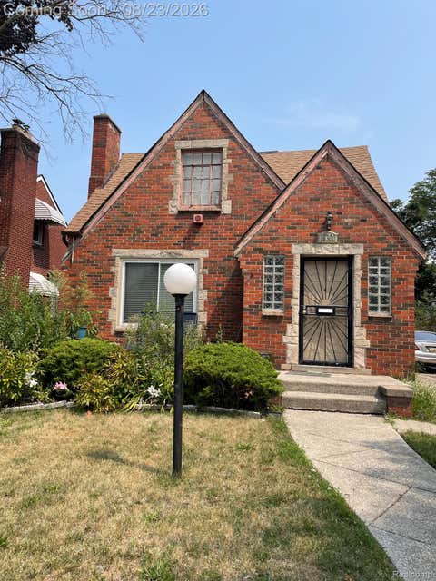 Photo of 18300 Robson Street, Detroit City, MI 48235 (MLS # 20261066822)