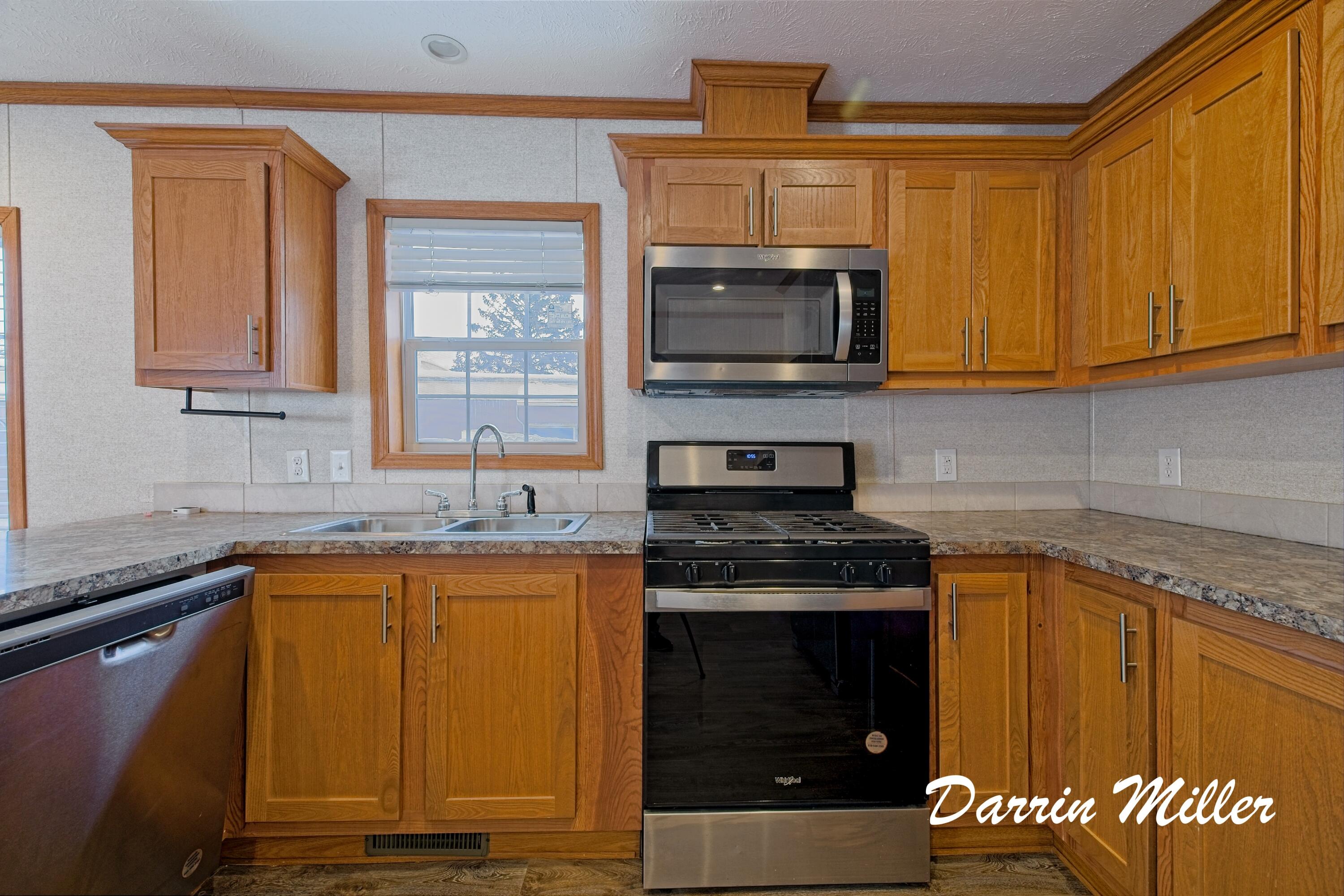 333 E Lakewood Boulevard 104