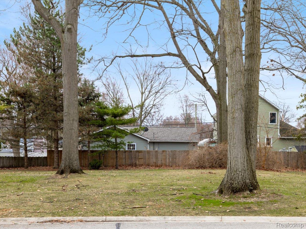 2995 Sandy Oaks Lane