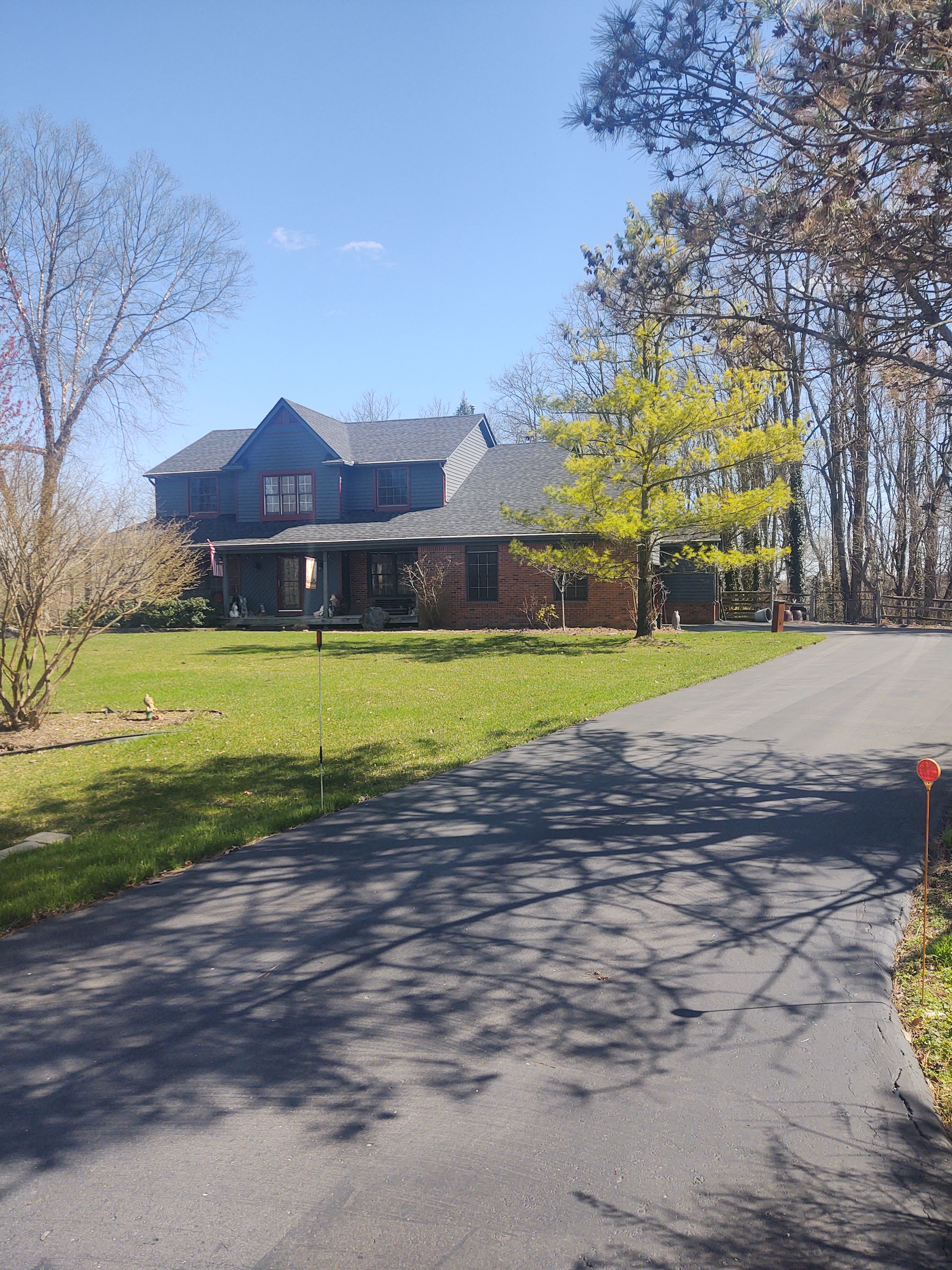 4390 LILY Drive
