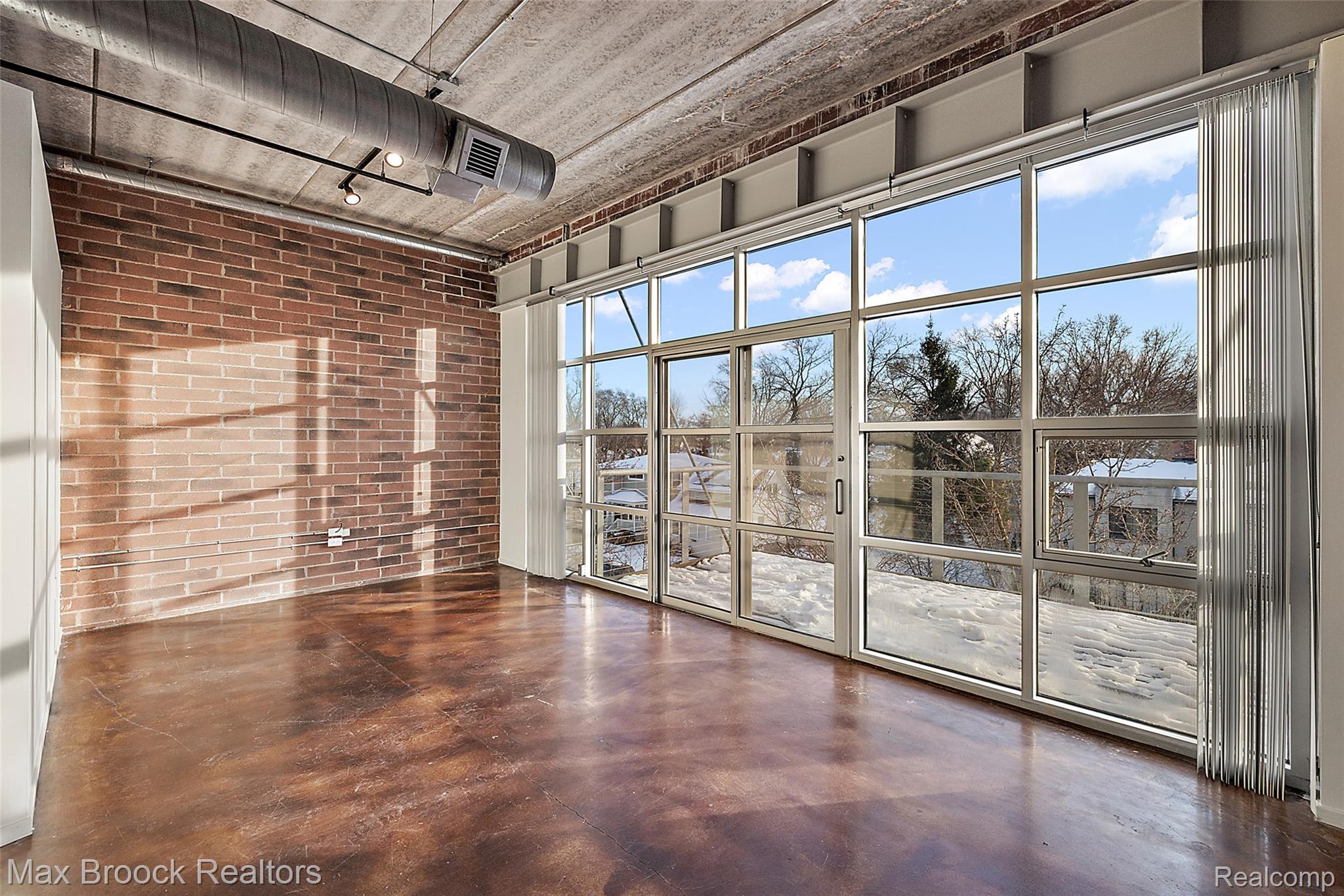 333 E Parent Avenue 28