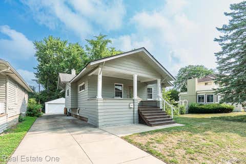 Photo of 111 E Tacoma Street, Clawson City, MI 48017 (MLS # 20261063570)
