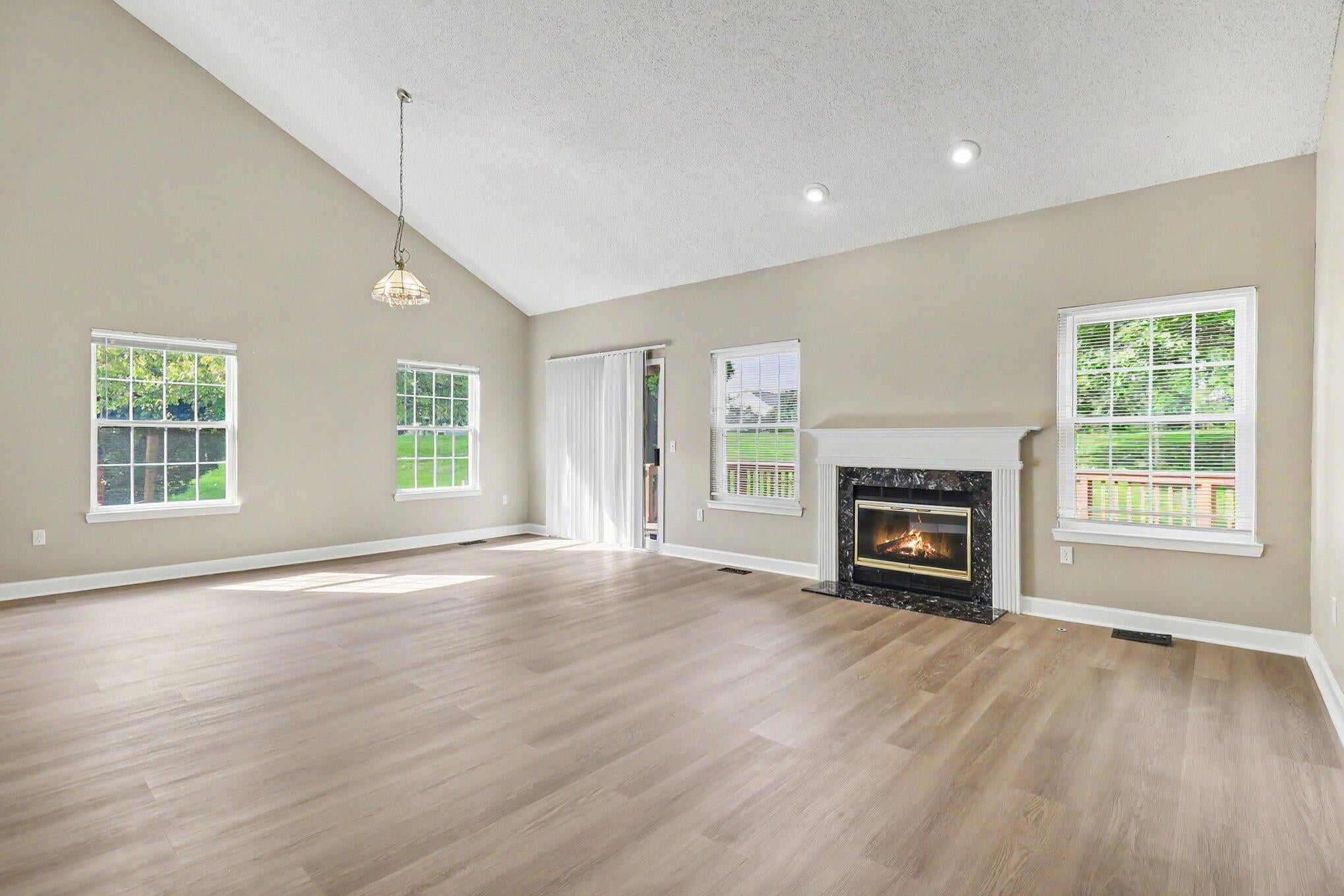 30836 Golden Ridge