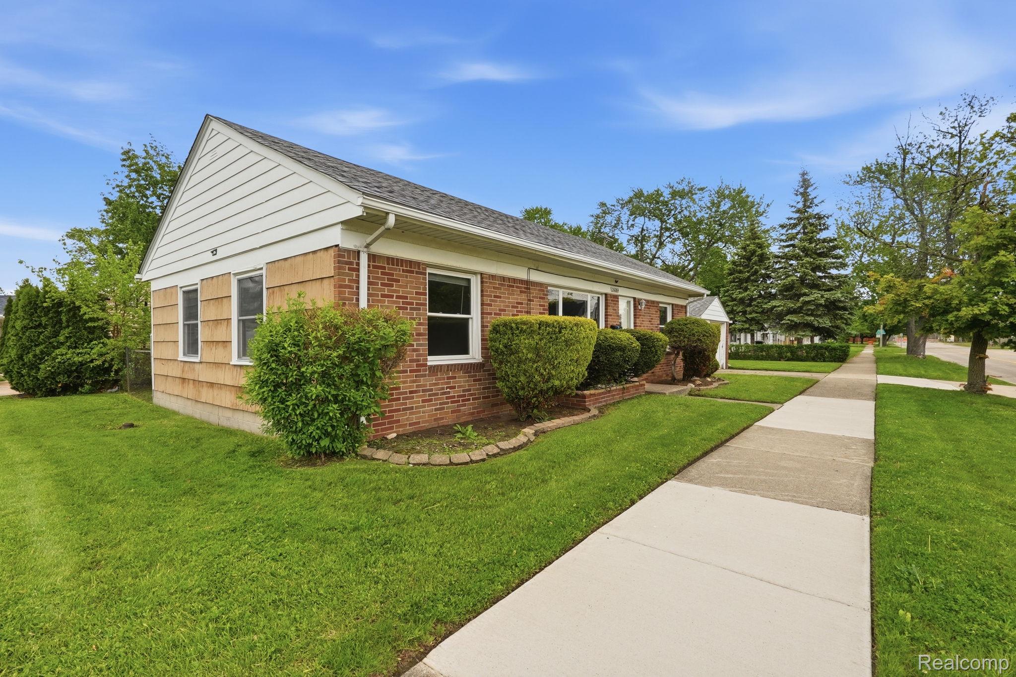 26004 Waldorf Street
