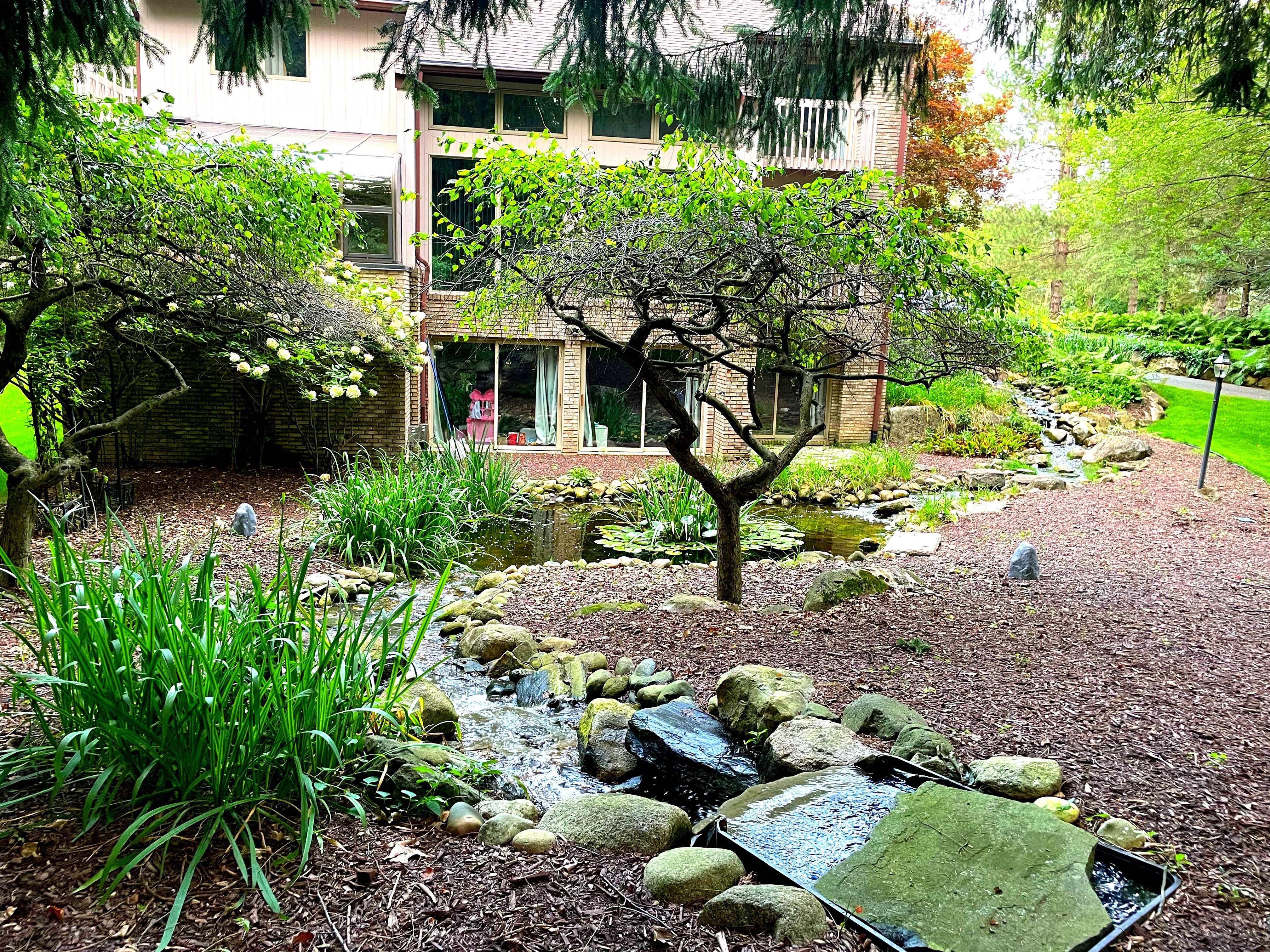 2862 FOXFIRE Drive