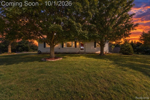 Photo for 5212 N Fowlerville Road