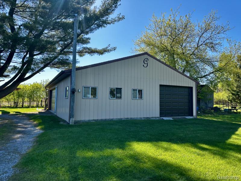 4693 Kilmanagh Road