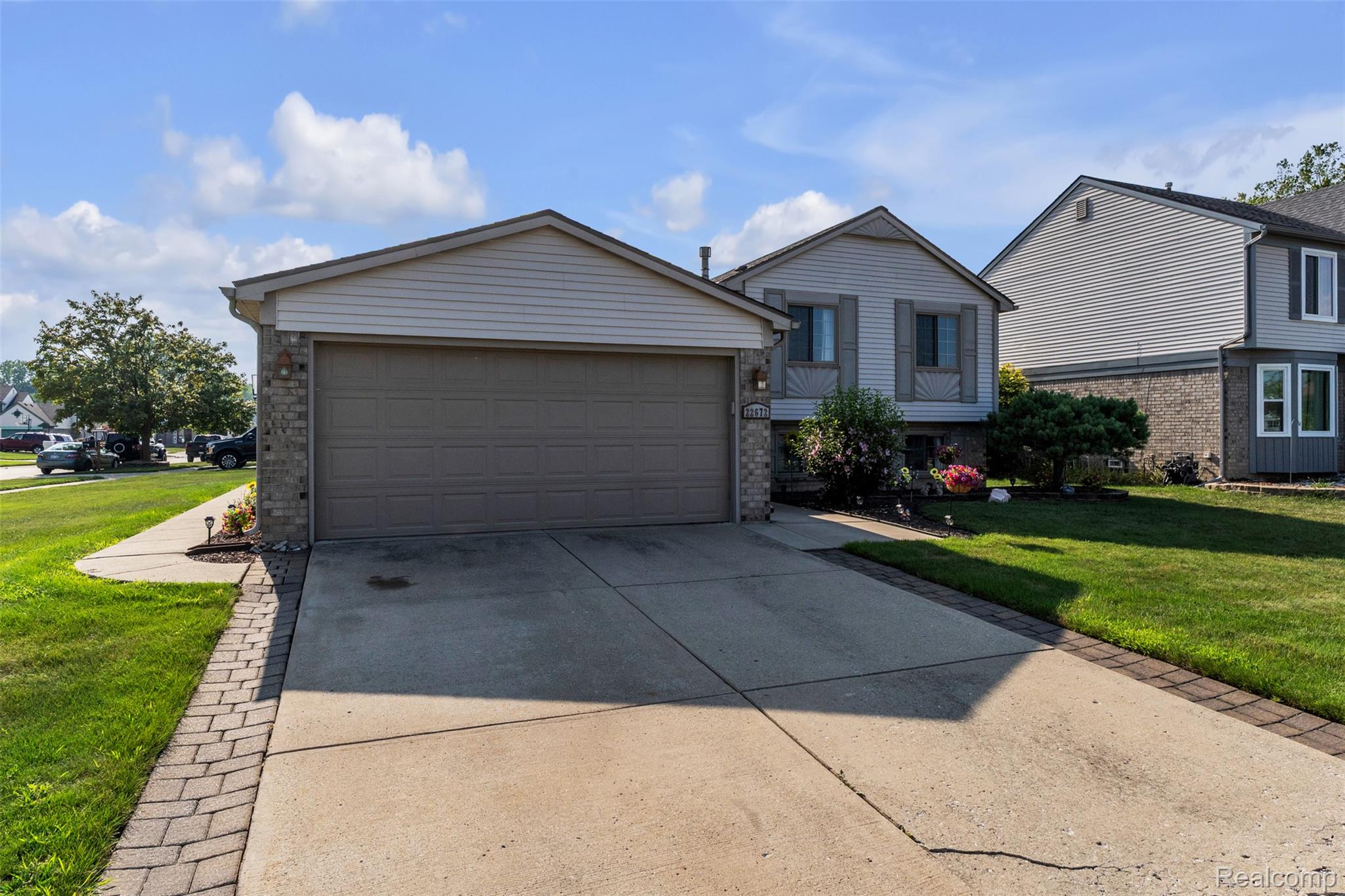 22672 Woodcreek Drive
