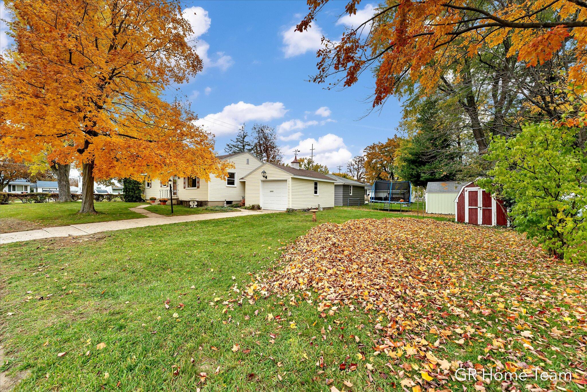 3955 Navaho Street SW