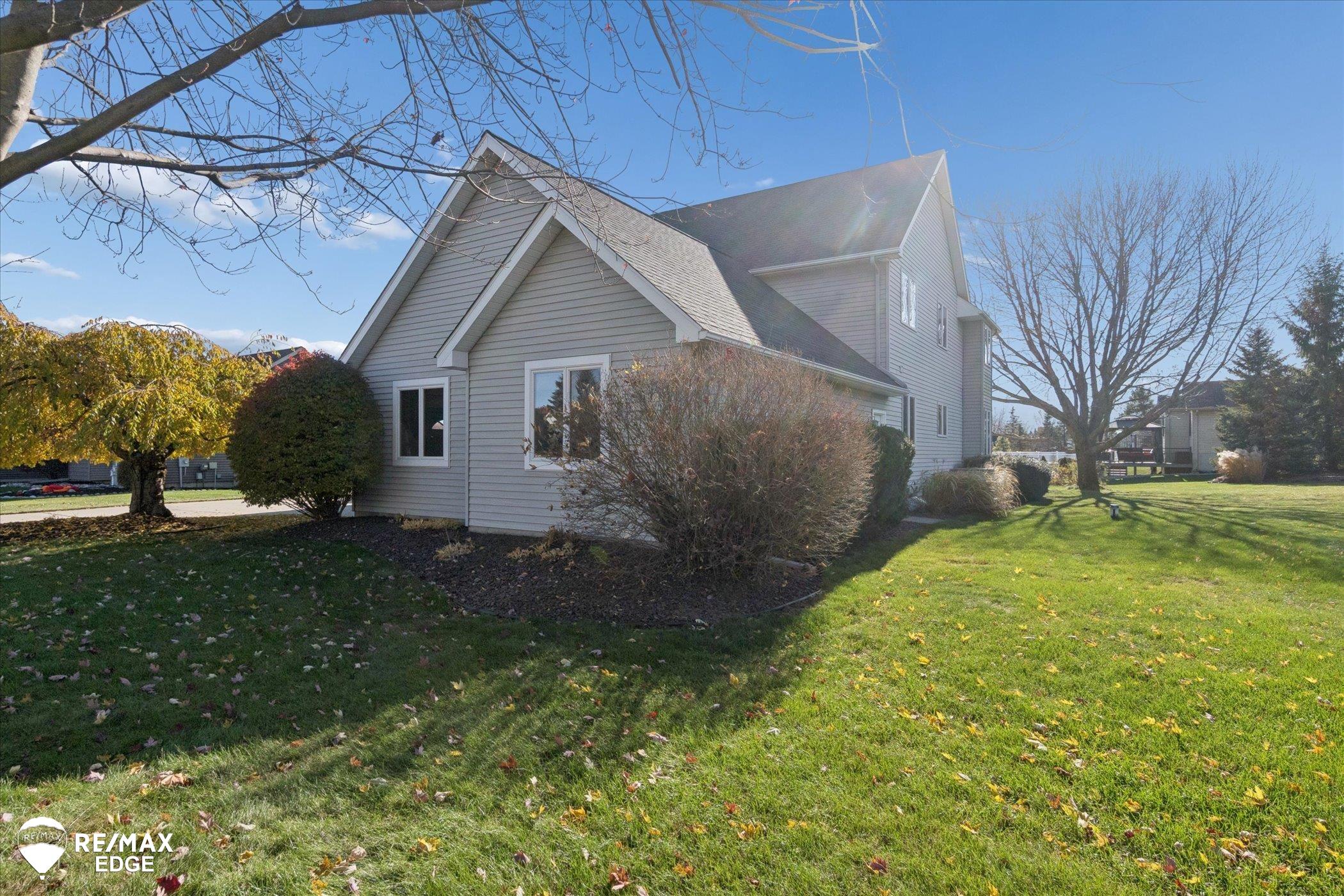 9316 Country Club Lane