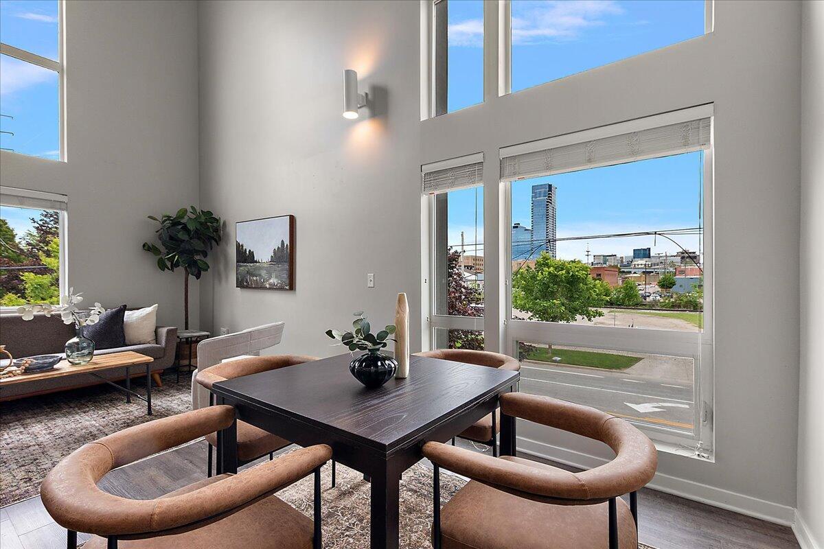 600 Douglas Street NW 600C