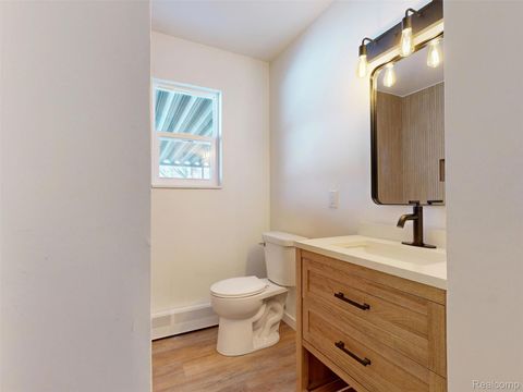 Tiny photo for 904 Oakview Drive, Carrollton Township, MI 48604 (MLS # 20261010201)