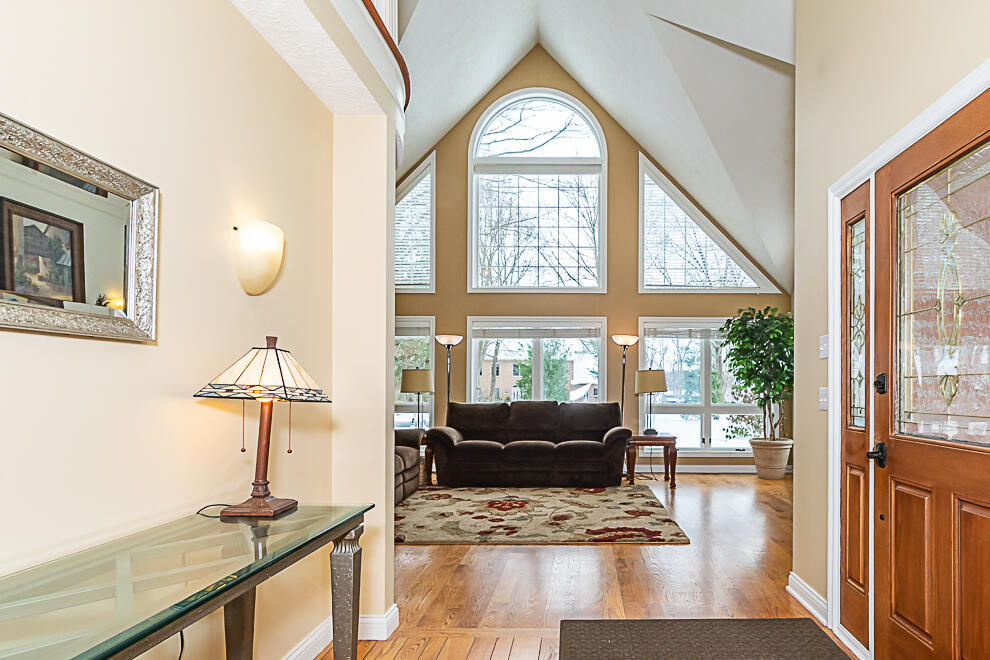 8551 Old Stone Circle