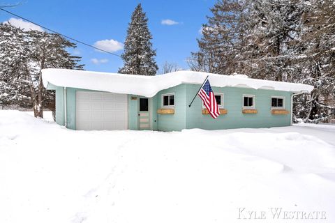 262 40th Street Cheshire Township MI 49010