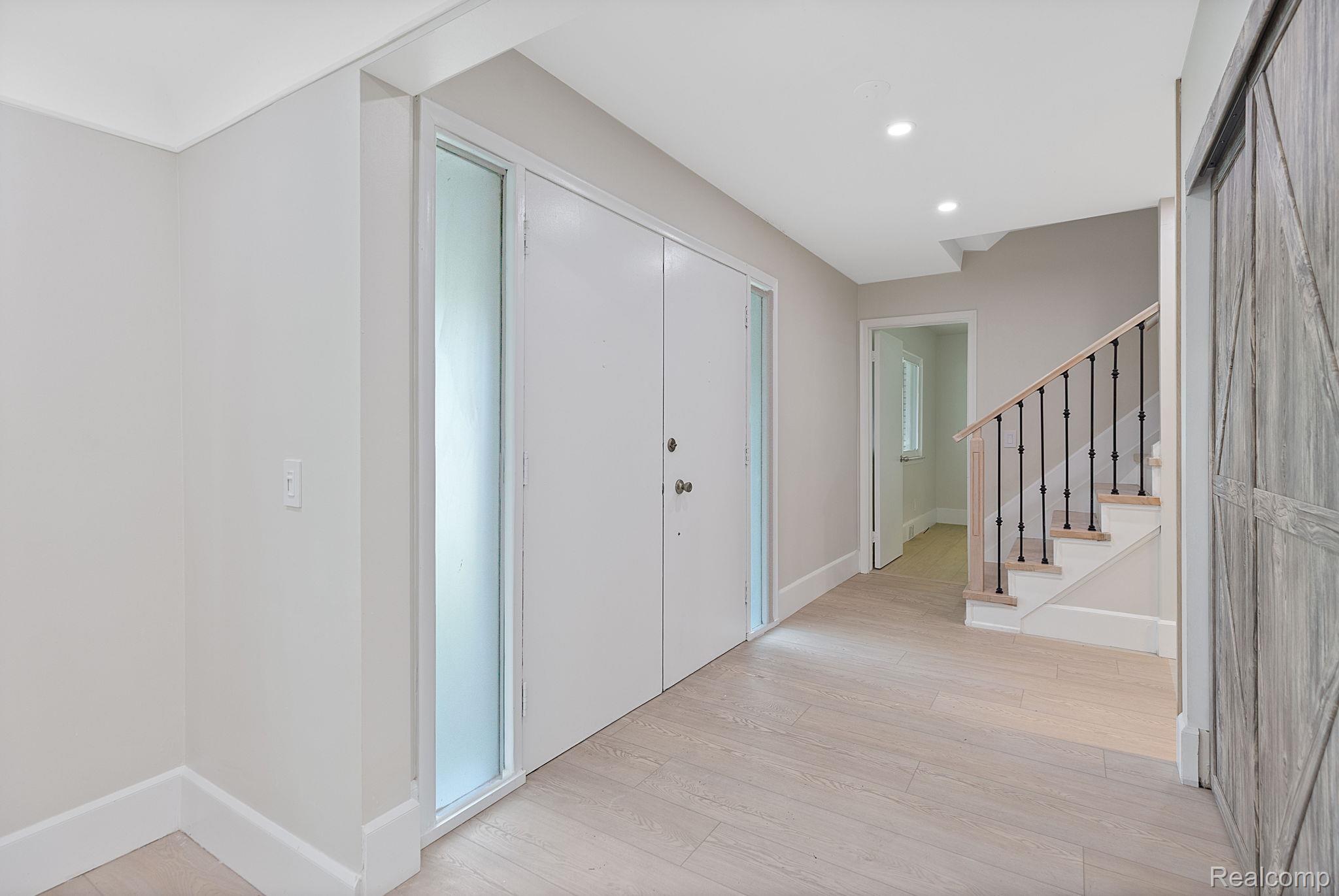 1386 Three Mile Drive