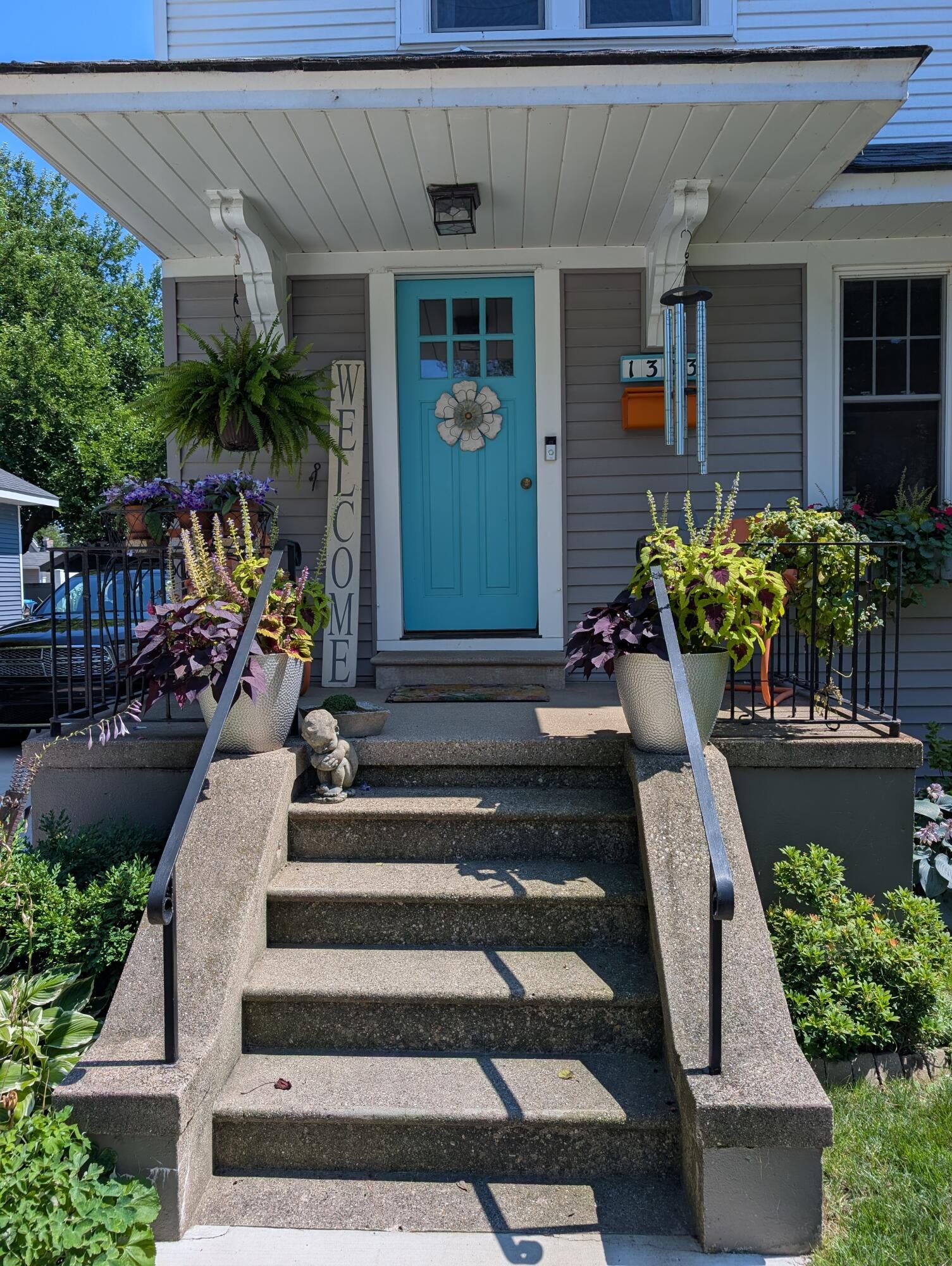 1303 Lakeshore Drive