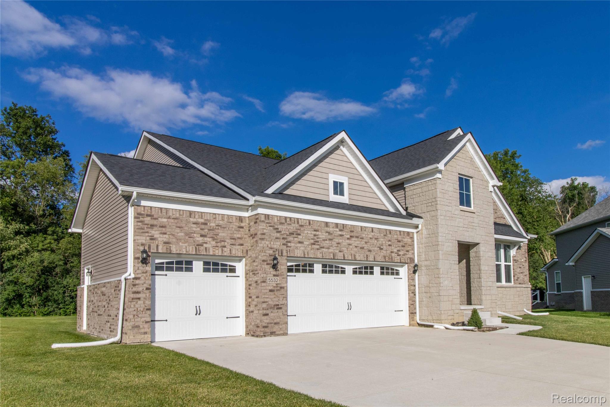5532 Timber Glen Court