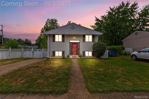 1107 Odessa Drive Holly Village MI 48442