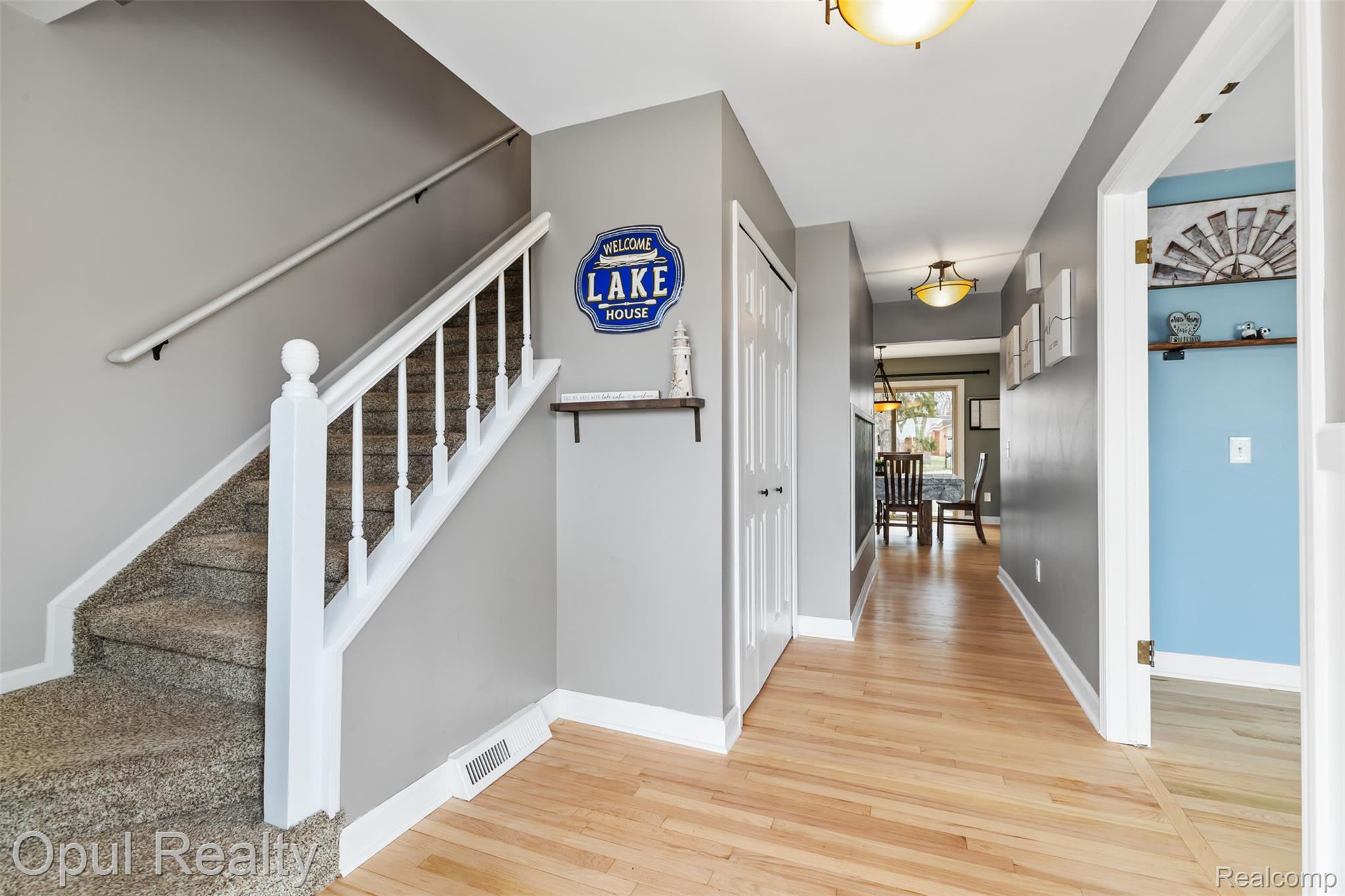 4748 Ravinewood Drive