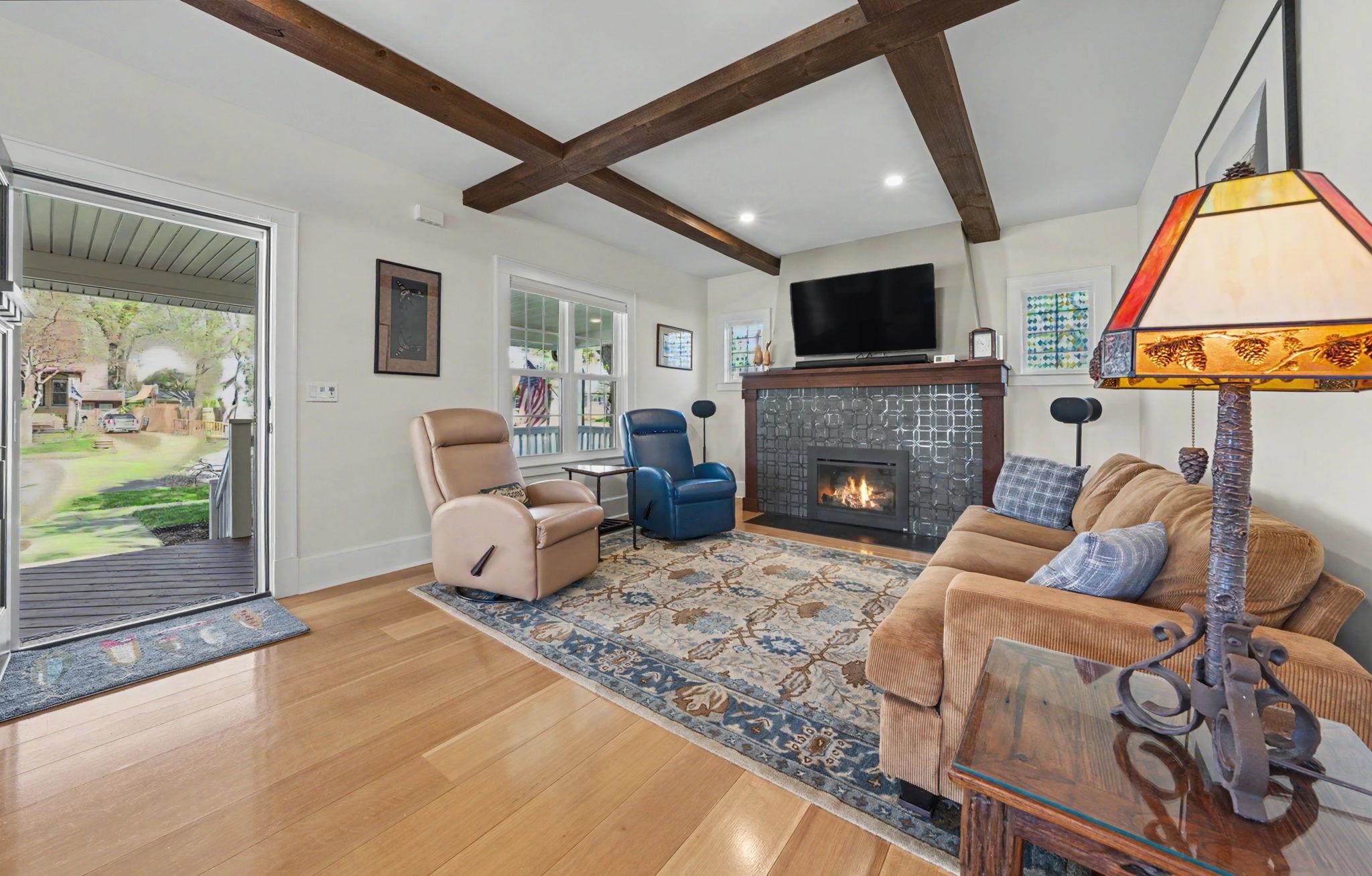 1806 Saint Clair River Drive