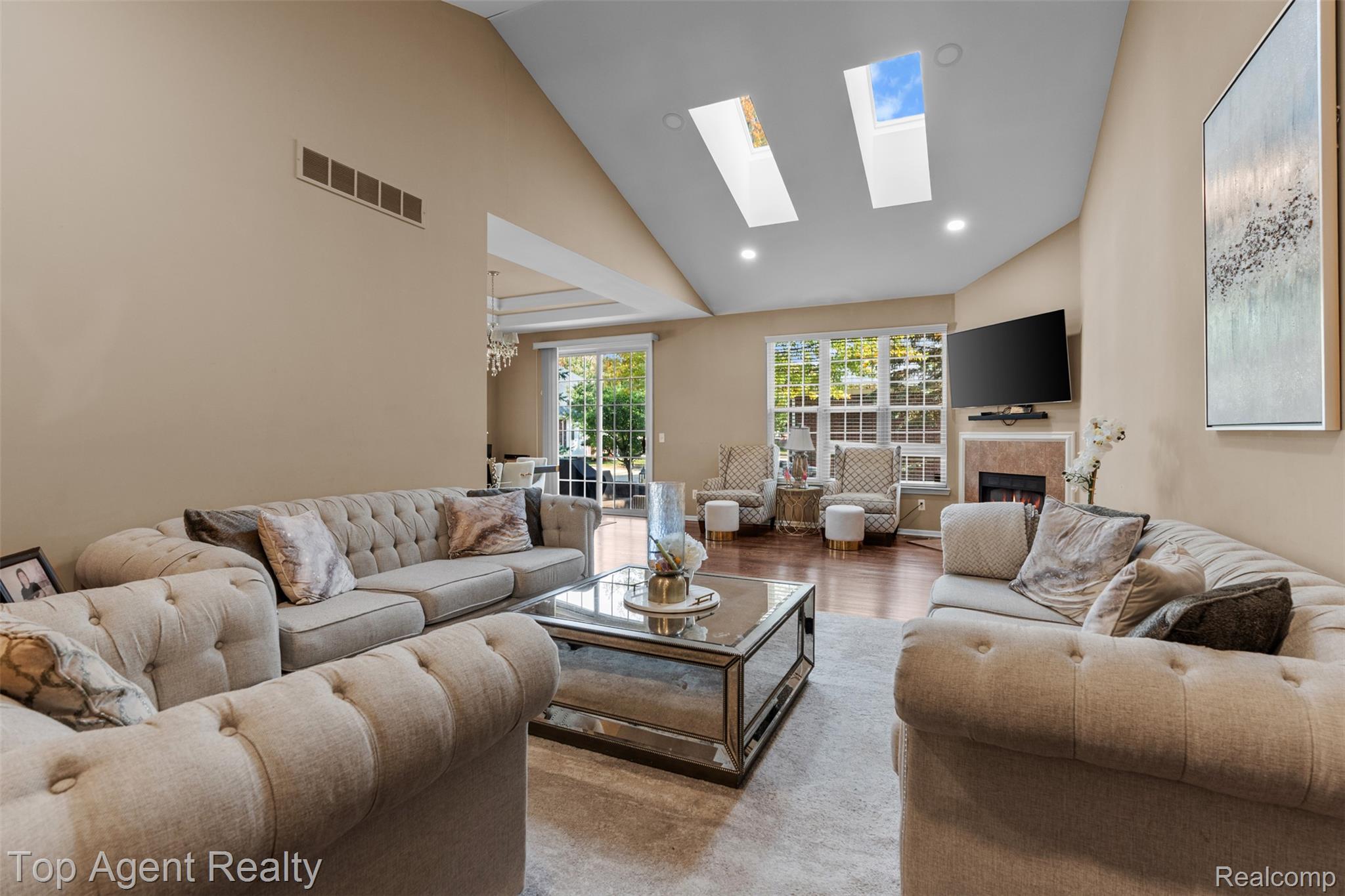 44258 Constellation Drive