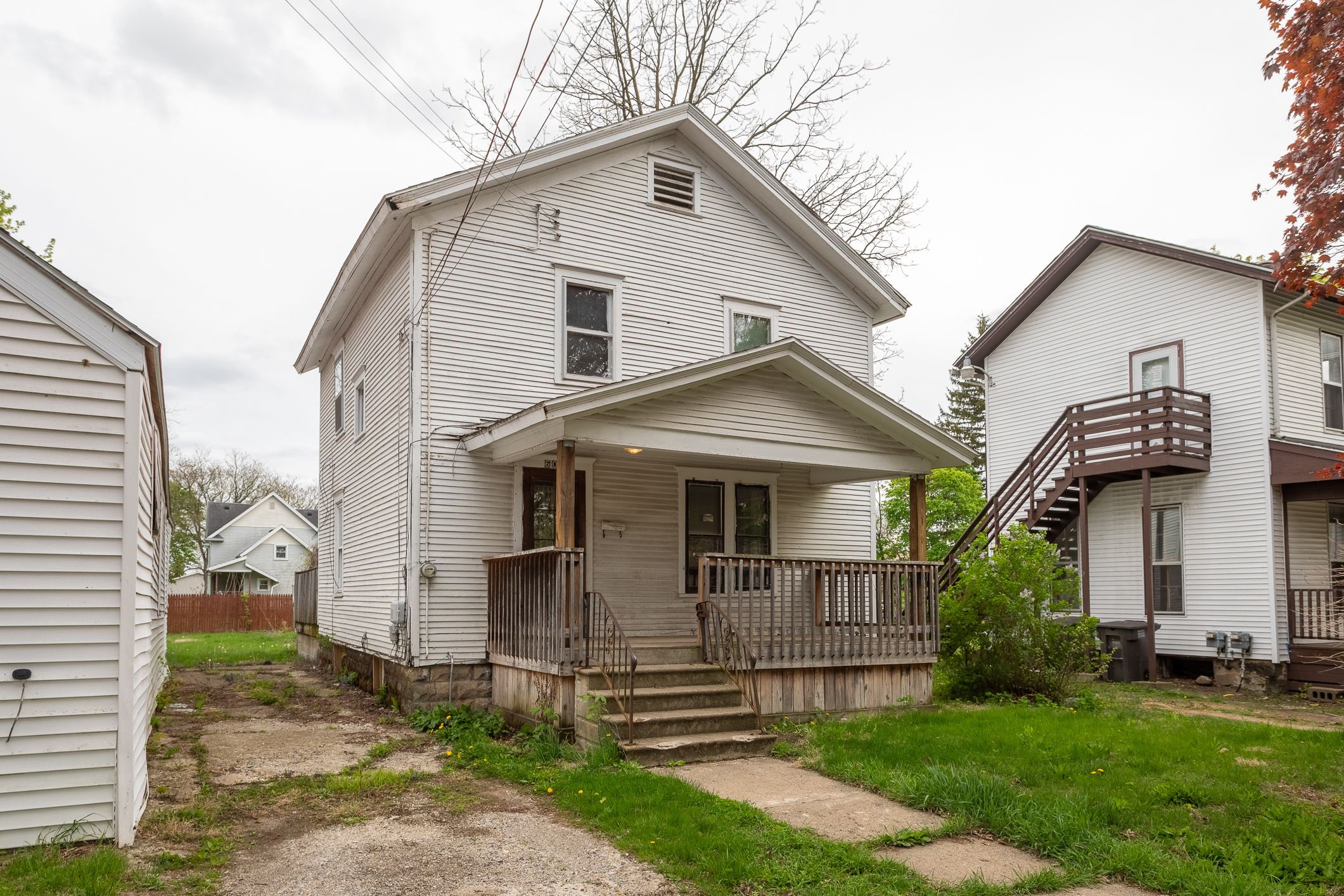 605 HOMEWILD Avenue