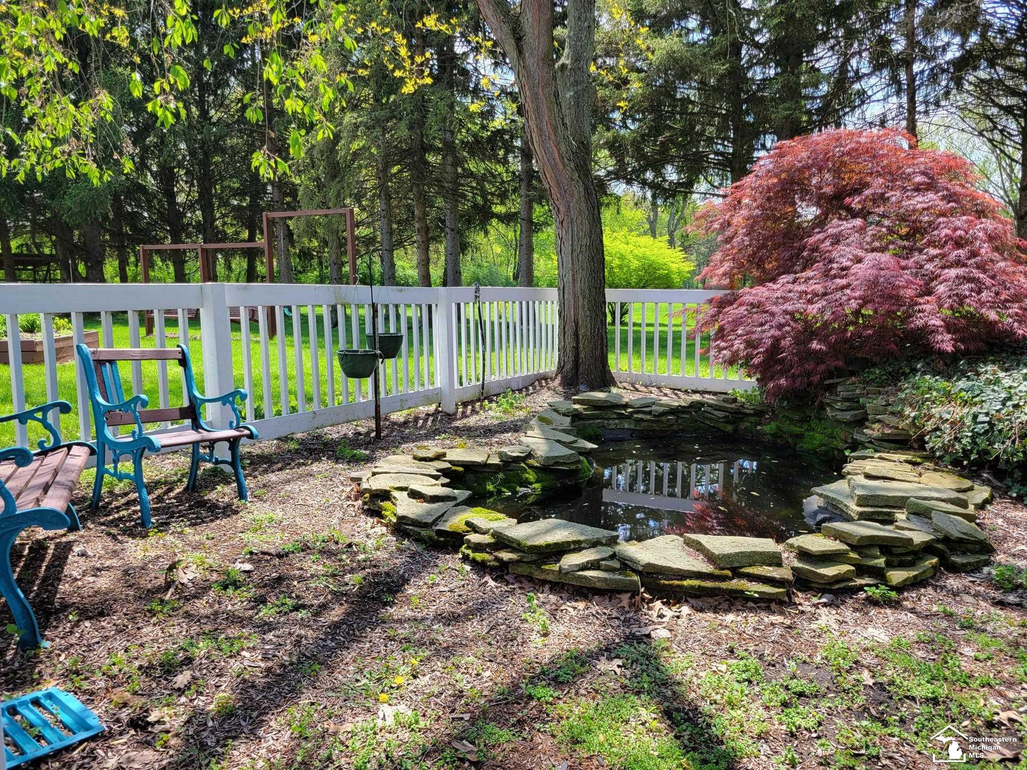 7436 Summerfield Road