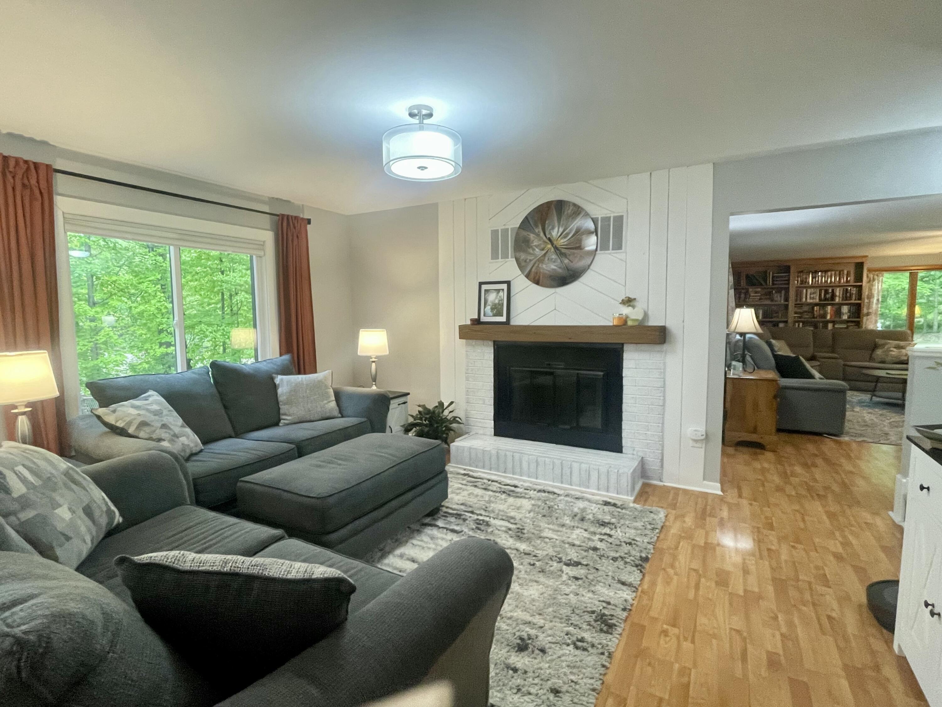 19490 Island Lake Road