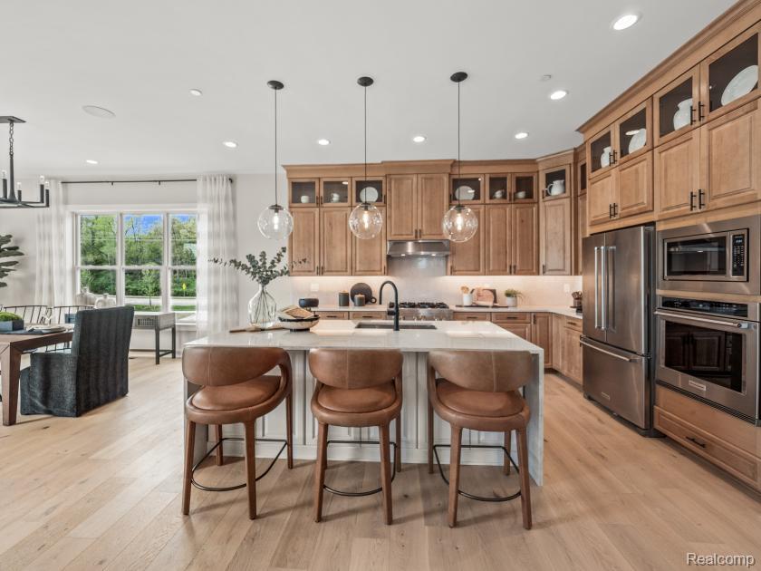 3415 Maple Ridge Drive