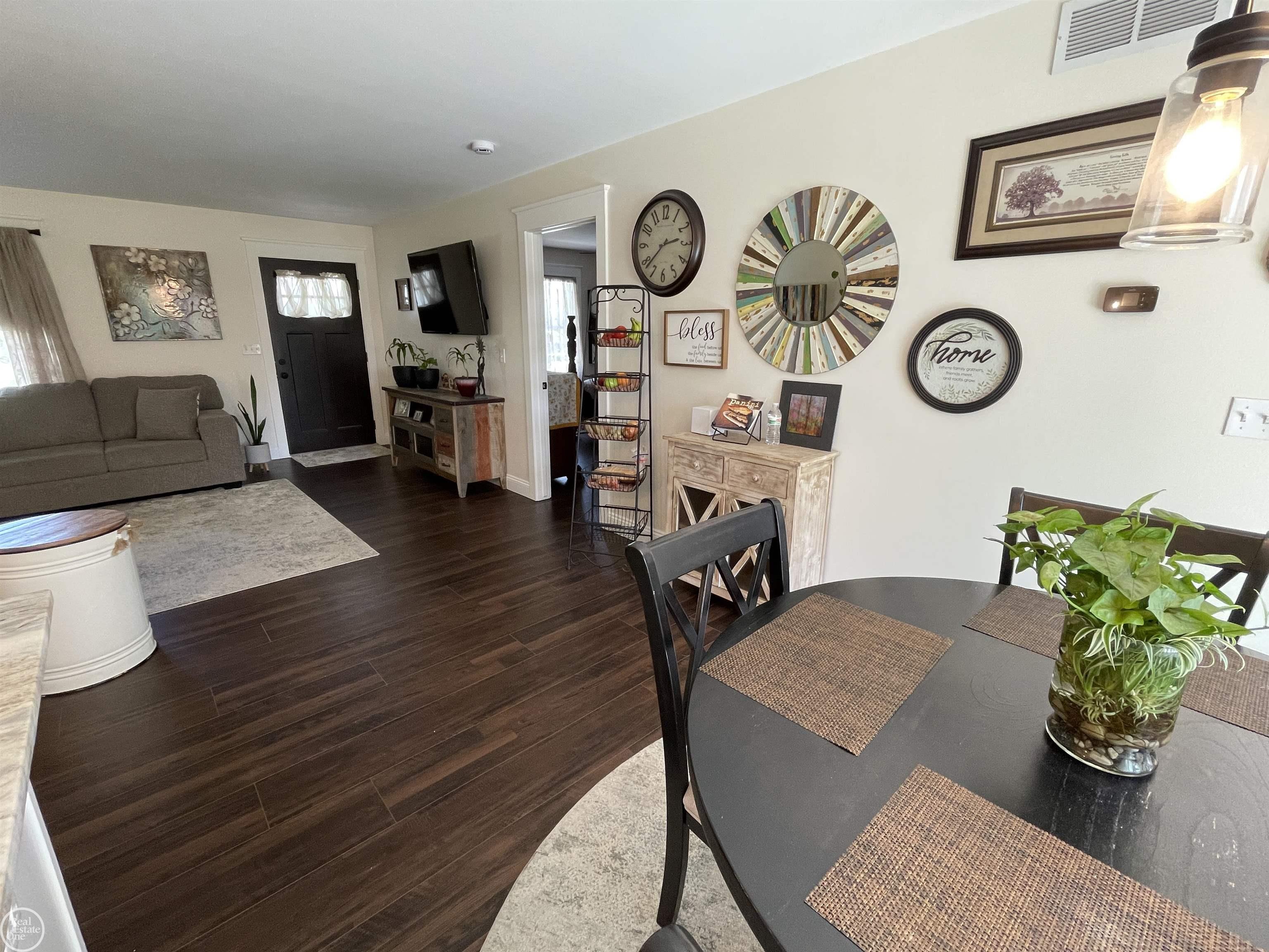 7048 Sylvia Drive