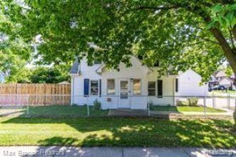 1812 JOHN R Road Troy City MI 48083
