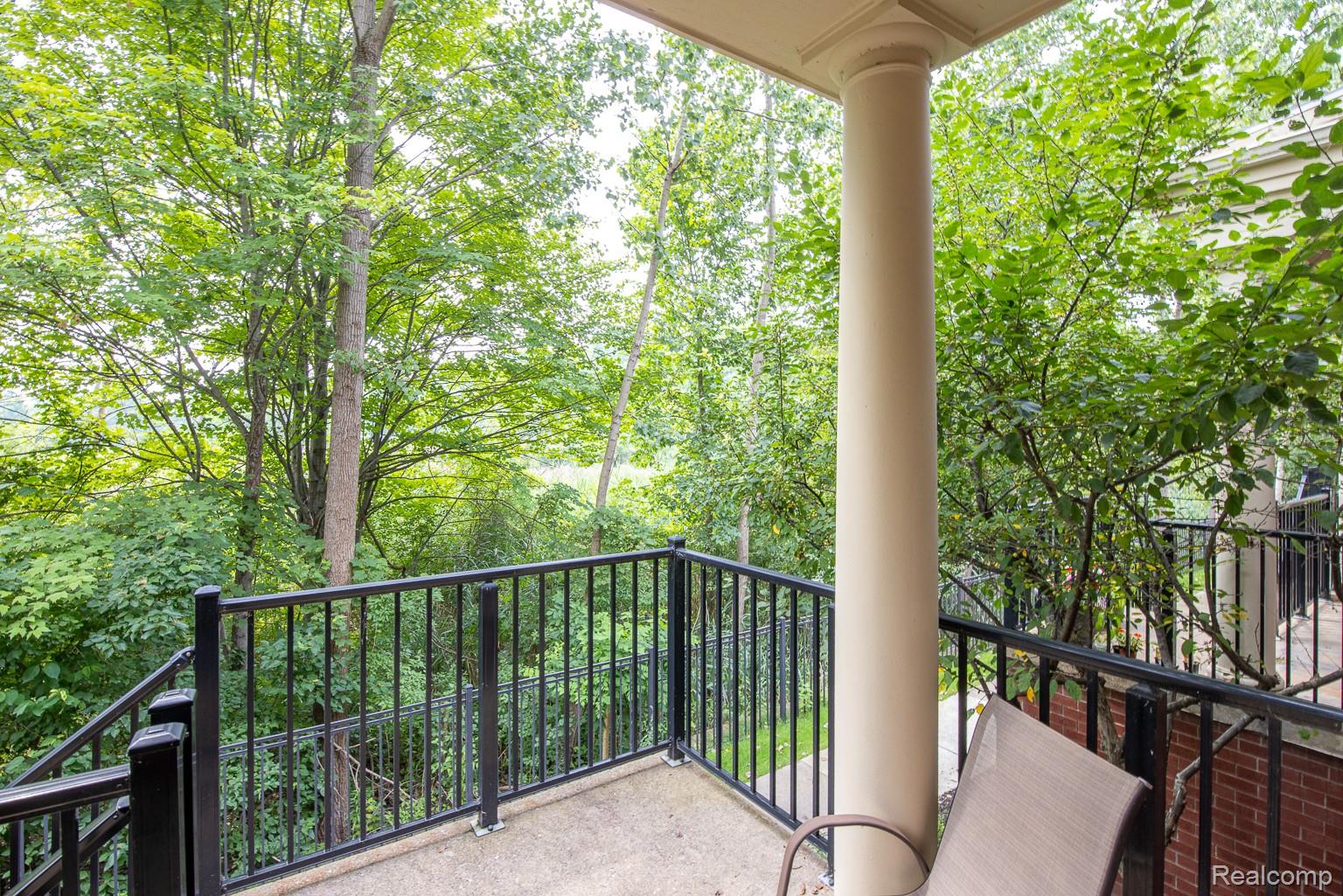 617 Village Lane 58