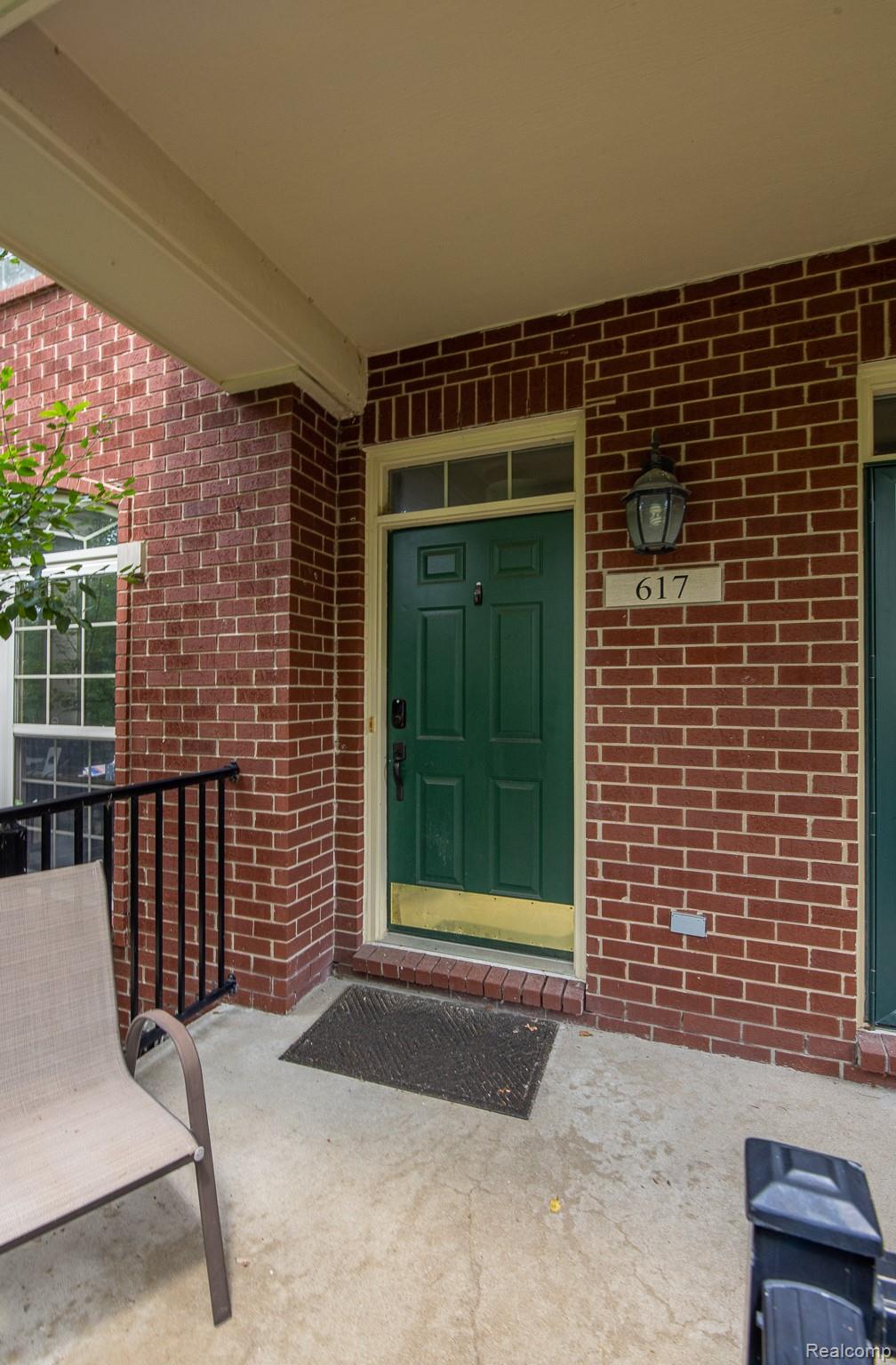 617 Village Lane 58