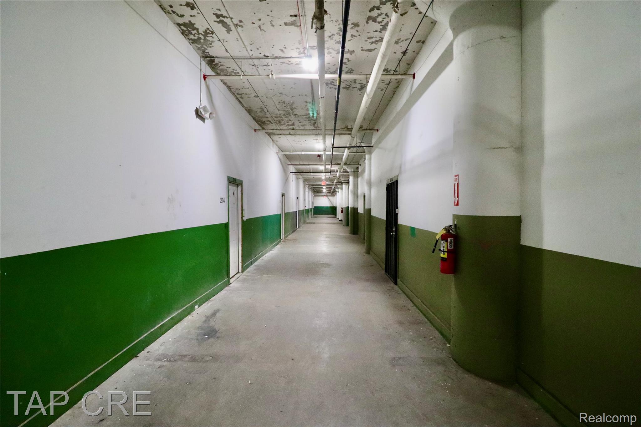 1600 Clay Street 216