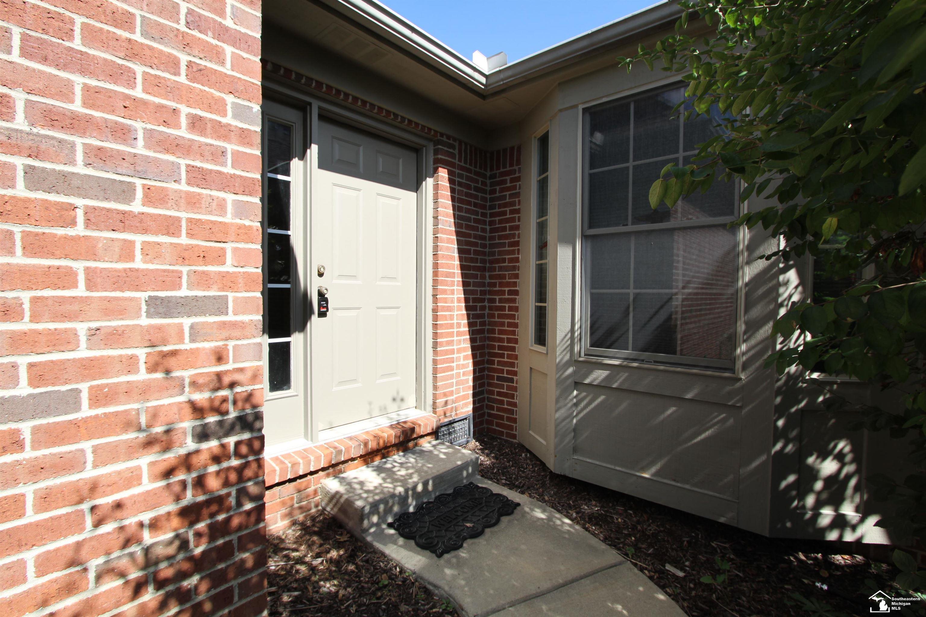 504 Brooks Hollow Court